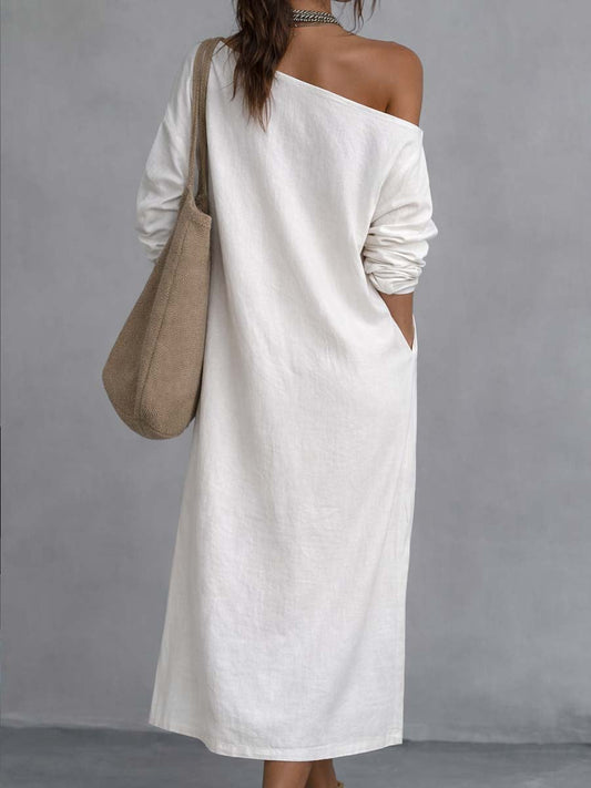 Vestido midi folgado de um só ombro com abertura