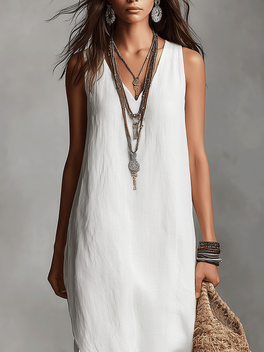 Vestido maxi branco sem mangas com decote em V