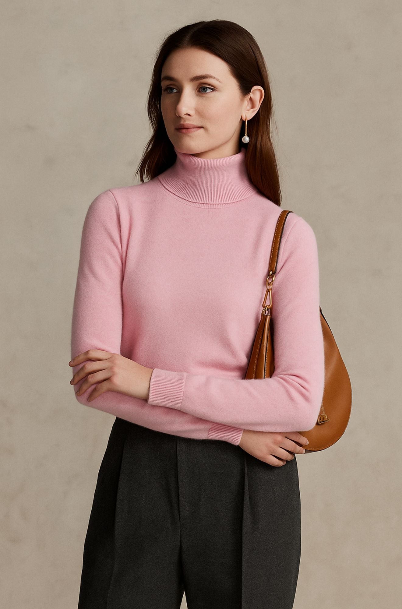 Amara - Pullover de Gola Alta Luxuoso