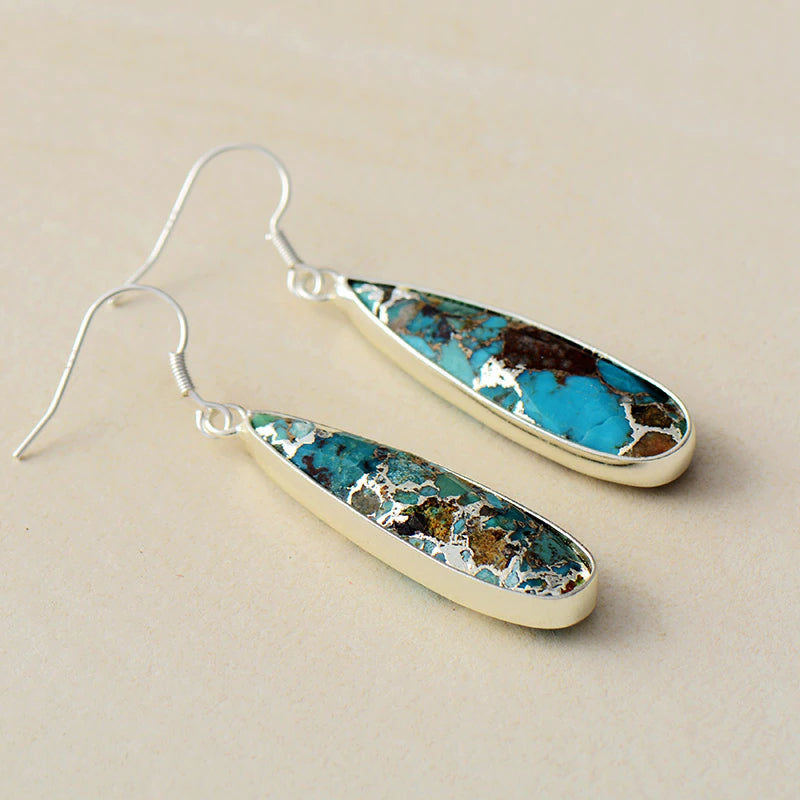 Brincos em gota de jade turquesa chique