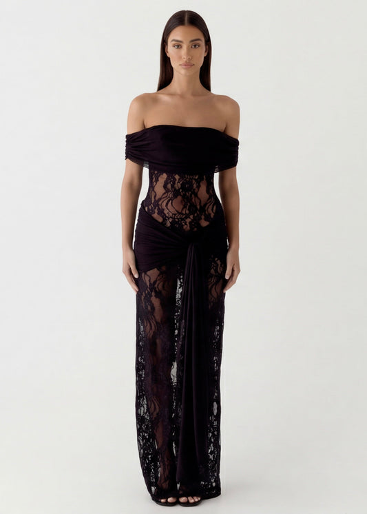 VESTIDO COMPRIDO DE RENDA DRAPEADO