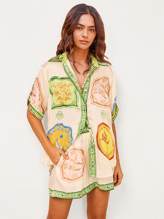 CONJUNTO DE DUAS PEÇAS COM ESTAMPADO