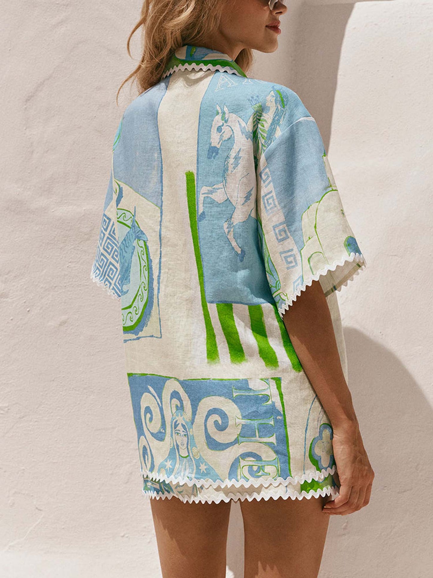 CONJUNTO ESTAMPADO COM SAIA CRUZADA