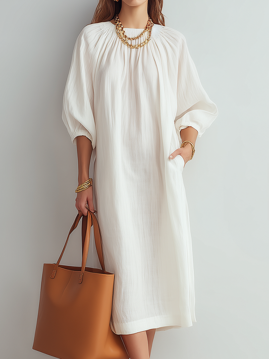 Vestido midi creme de corte relaxado