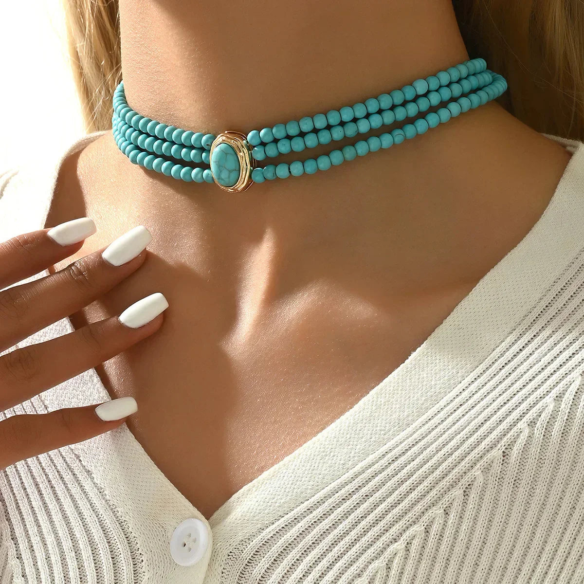 Colar Elegante Vintage com Pérolas Turquesas