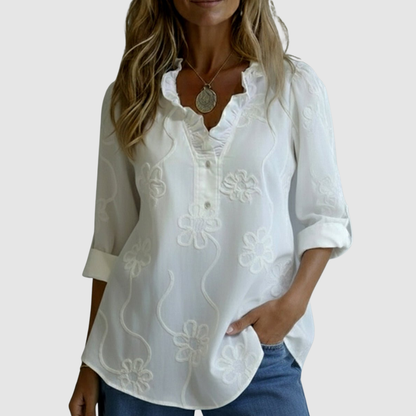 Lili™ - Blusa com detalhes bordados
