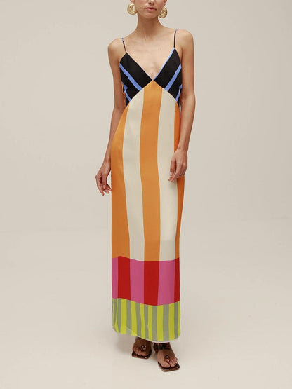 VESTIDO ÀS RISCAS GEOMÉTRICAS MULTICOR