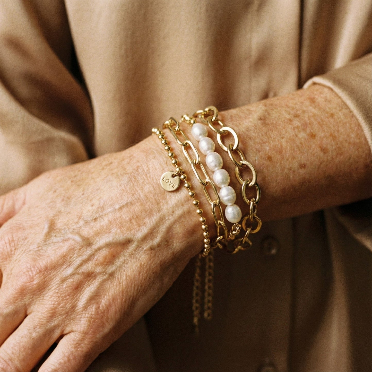 Pulseiras de Ouro com Pérolas