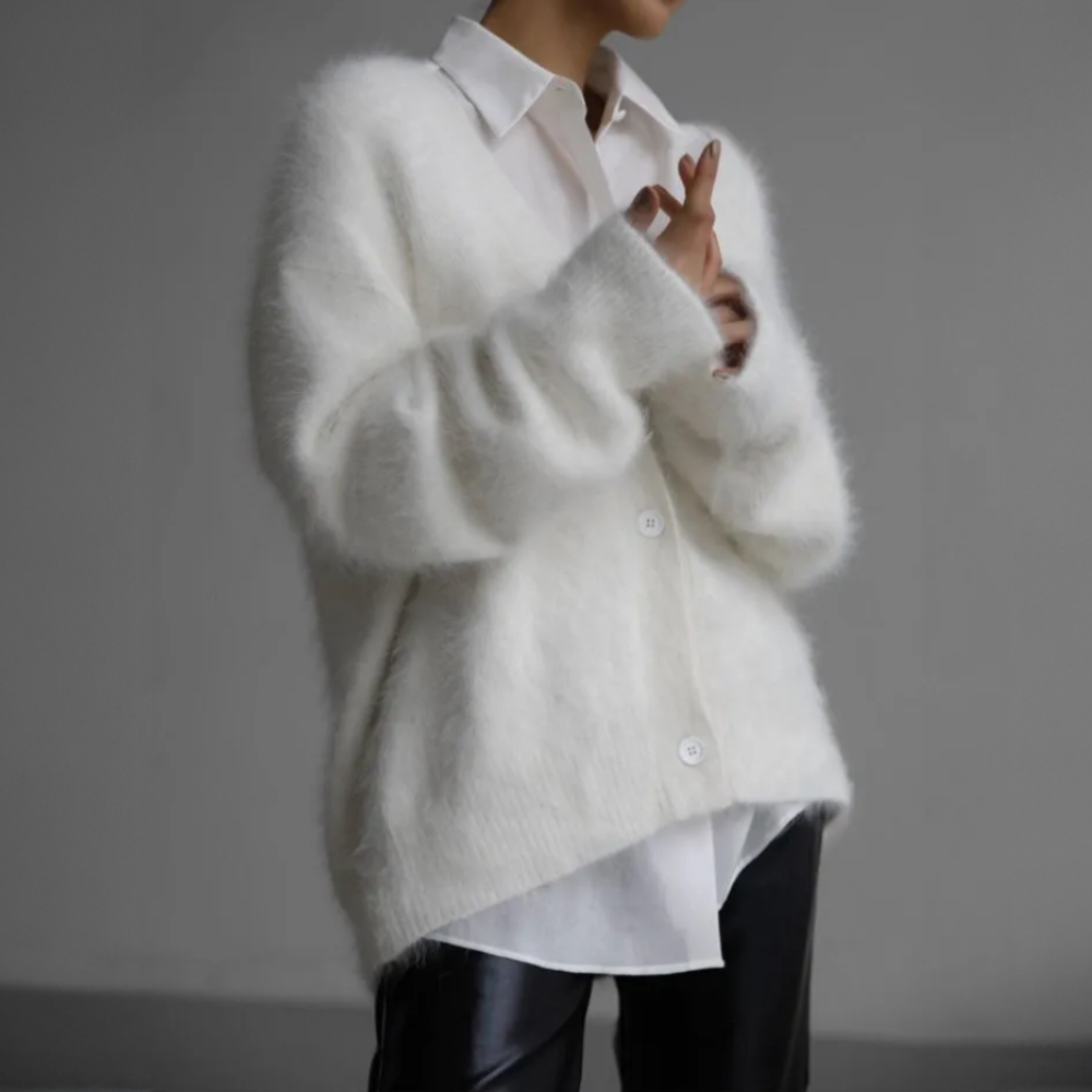 Luna - Cardigan em Cachemira Elegante