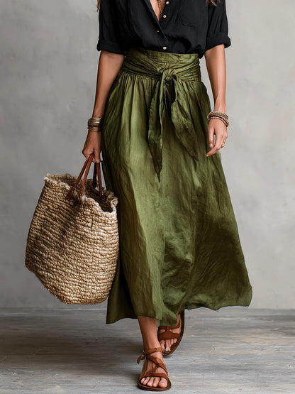Vera™ | Conjunto de duas peças: t-shirt preta e saia midi verde oliva
