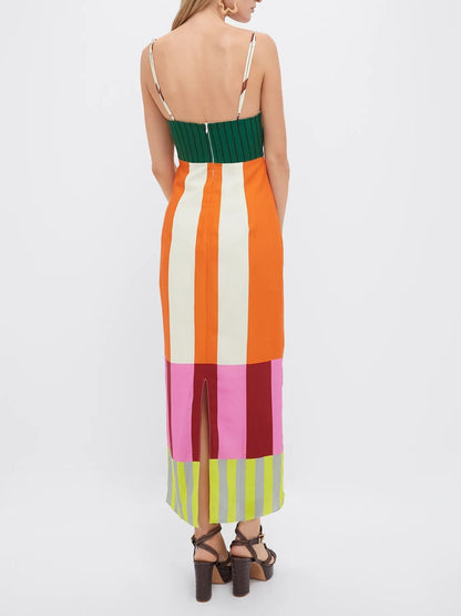 VESTIDO ÀS RISCAS GEOMÉTRICAS MULTICOR