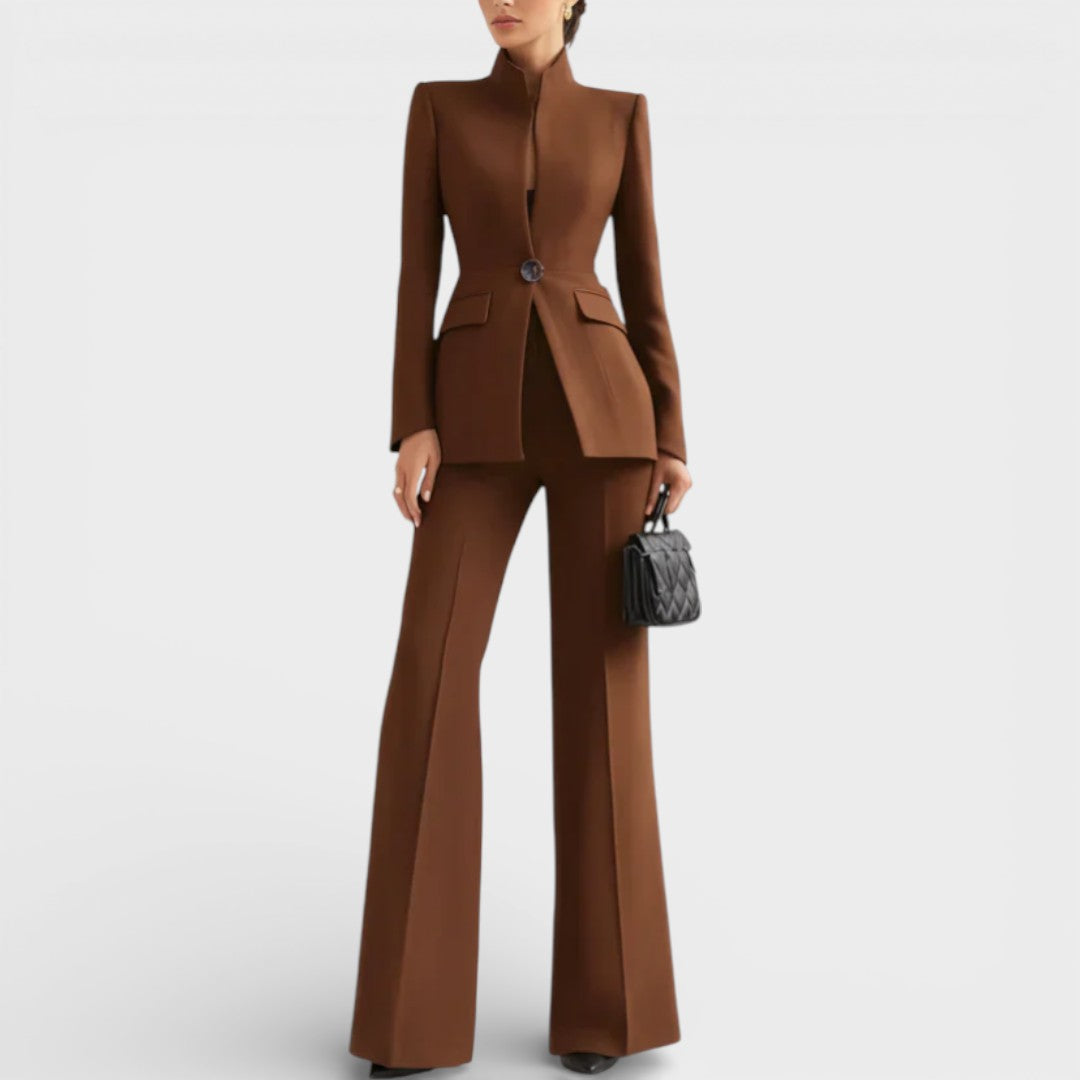 Gia - Conjunto Blazer com Calças